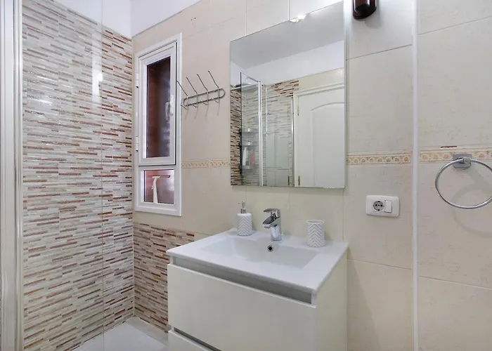 Front Puertito * Güimar